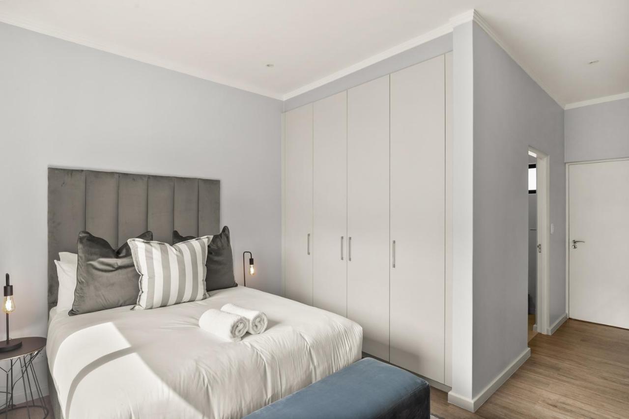 The Monroe Luxury Apartments Johannesburg Dış mekan fotoğraf