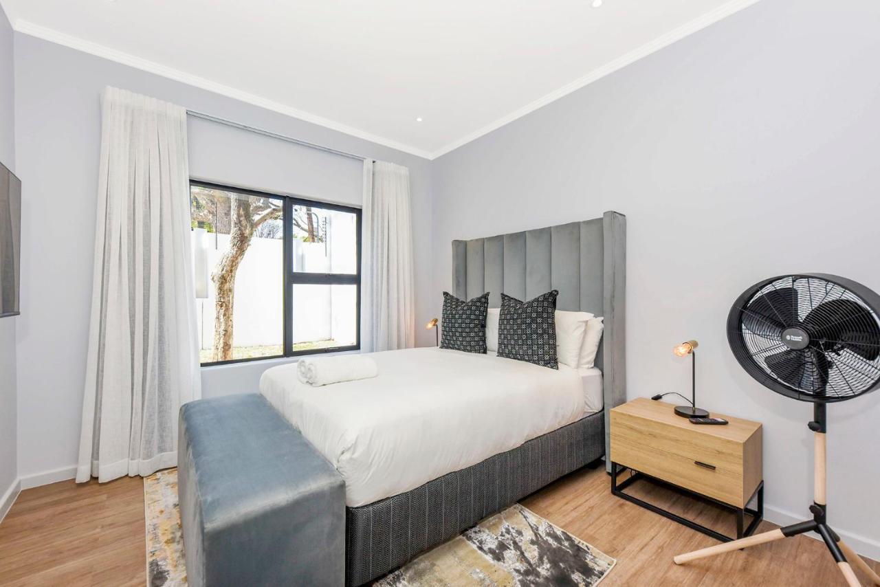 The Monroe Luxury Apartments Johannesburg Dış mekan fotoğraf